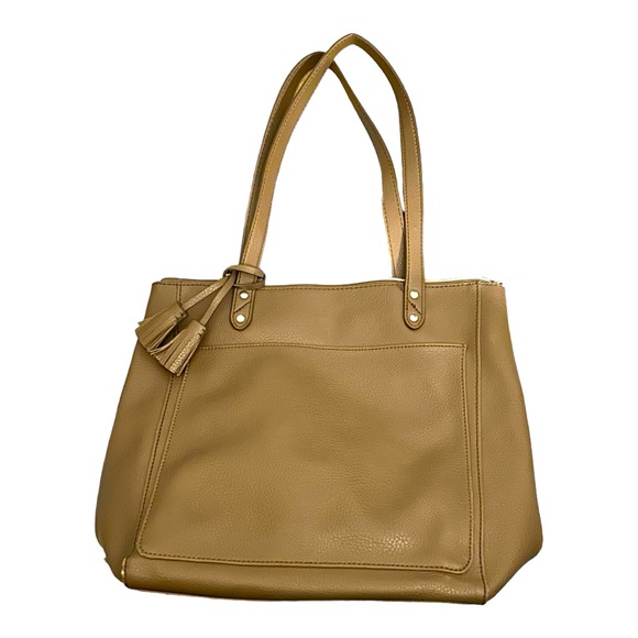 Relic Handbags - Large tan Relic by Fossil leather tote/workbag. Excellent condition.